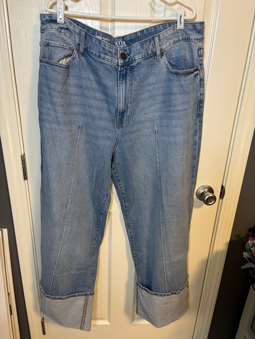 a.n.a Light Blue Wide Leg Crop Jeans